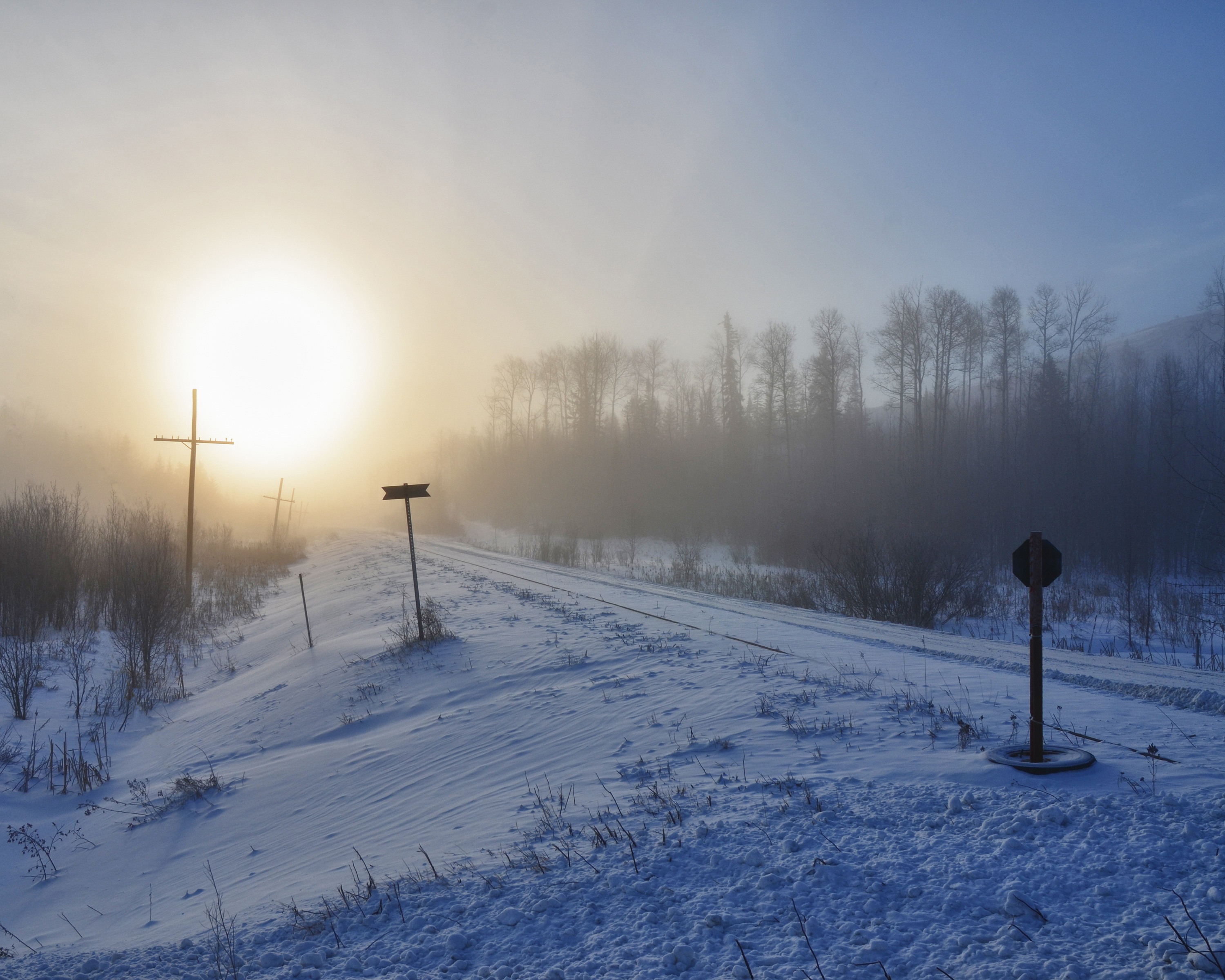 A picture of a snowy traintrack