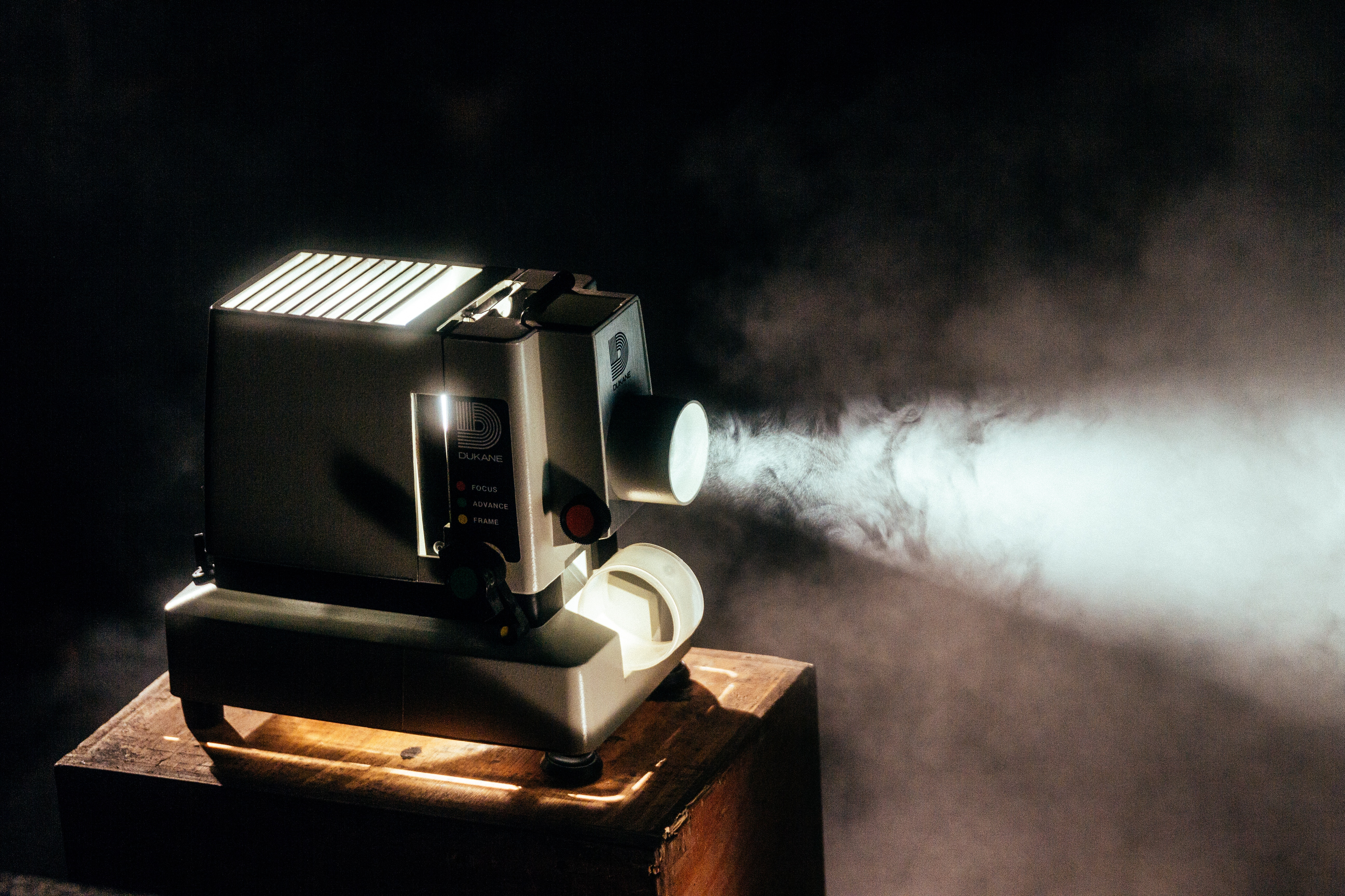A picture of a film projector projecting